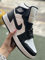 کتونی جردن ساقدار