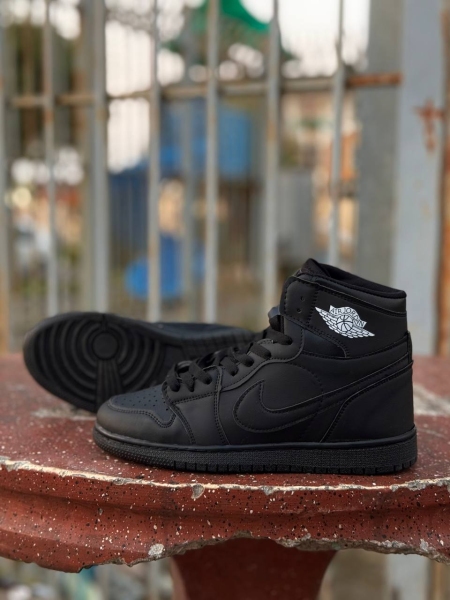 کتونی ساقدار Jordan جدید مشکی تمام