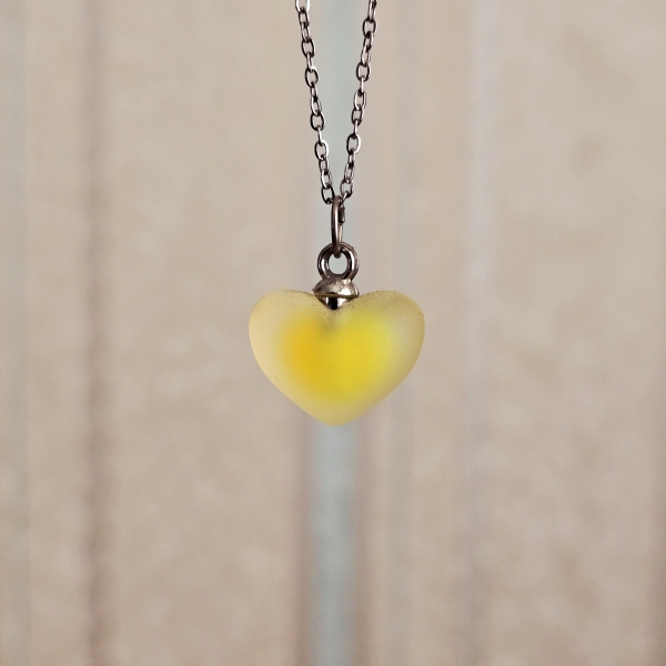 گردنبند استیل قلب 3 بعدی