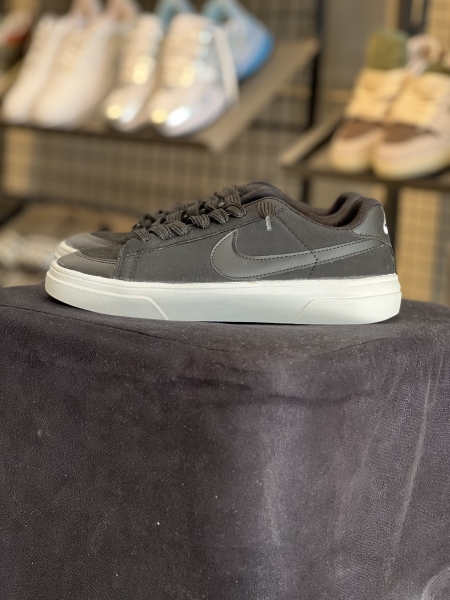 ونس نایکی بلیزر مشکی تمام زیره سفید