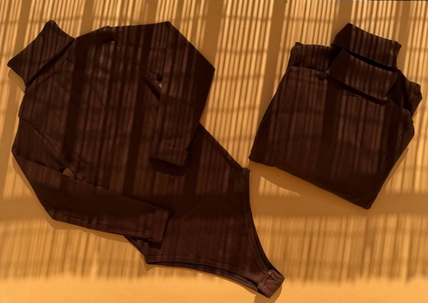 بادی قهوه ای