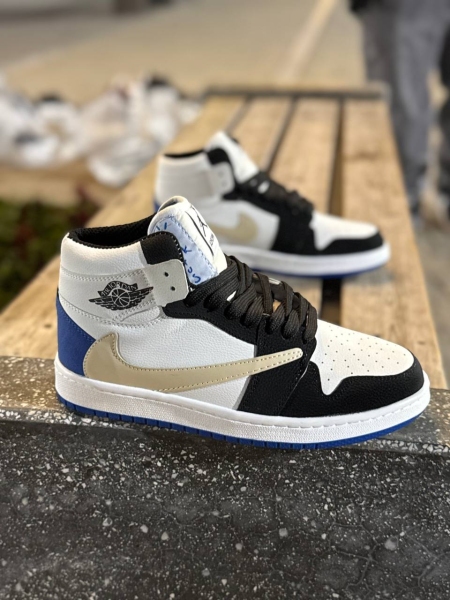 کتونی ساقدار JORDAN TRAVIS سفید مشکی کرم آبی