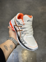 کتونی اسیکس فو قالعاده سبک و راحت