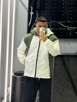 کاپشن بغل سبز