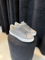 ونس PULL AND BEAR