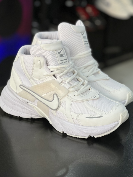 کتونی V2K ساقدار سفید کد 295