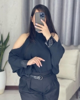 شومیز سرشانه باز