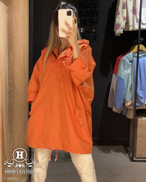 بارونی کلاهدار شبرنگ