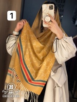 شال موهر گوچی