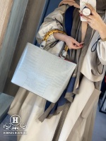 کیف دسته چوبی