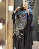 شال طرح پیچازی میکس منگوله دار