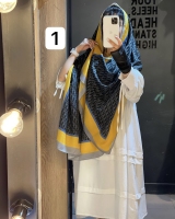 شال طرح مارک