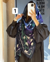 شال پلنگی منگوله دار