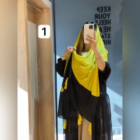 شال دو رنگ منگوله دار