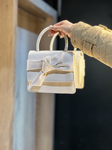 کیف با بند بلند