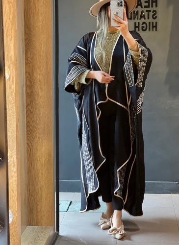 مانتو مزونی