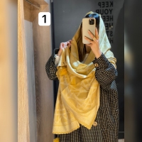 شال موهر طرح دیور پوم دار