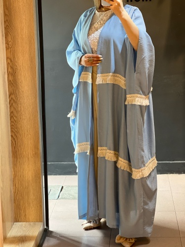 مانتو خرجکاری شده