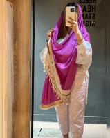 شال دستک خرجکاری شده