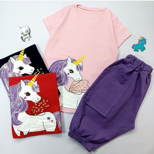 تیشرت شلوارک اسب تک شاخ