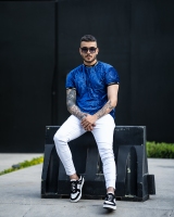 تی شرت مخمل خنک رنگ آبی