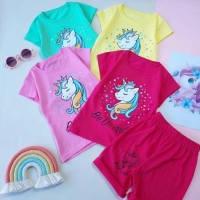 تیشرت شلوارک تک شاخ