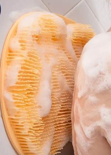 ماساژور و لیف سیلیکونی