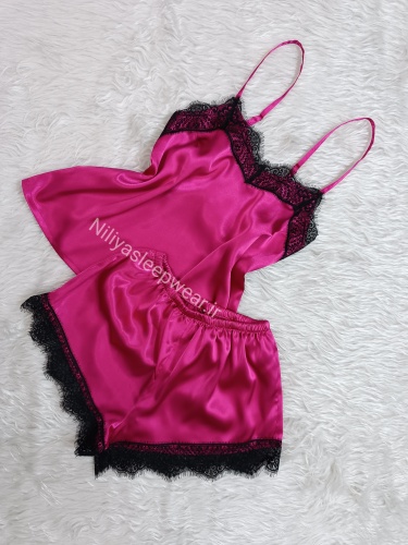 تاپ و شلوارک سرخابی با تور مژه