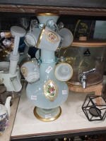 استکان و تنگ درختی