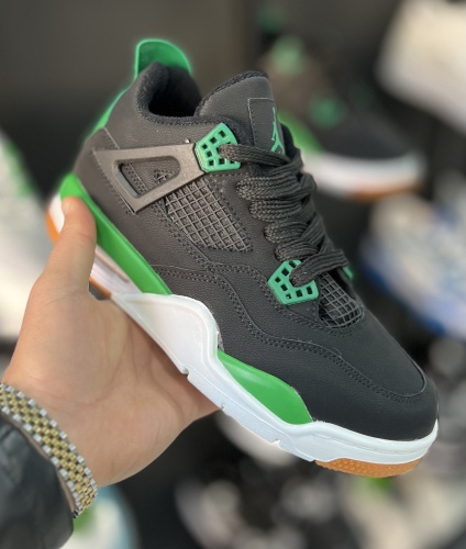 کتونی jordan4 مشکی سبز