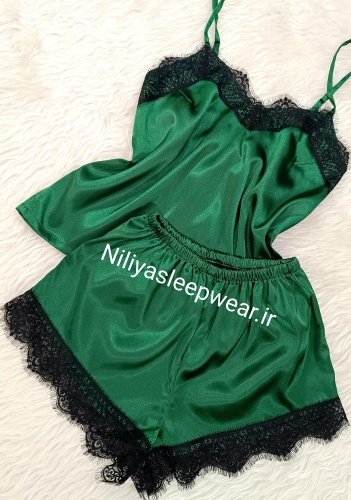 تاپ شلوارک سبز با تور مژه