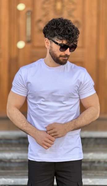 تیشرت بیسیک سفید برشکا