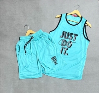 تاپ و شلوارک