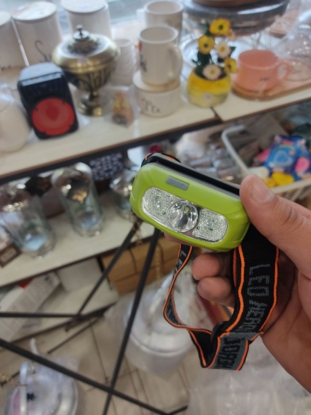 چراغ پیشانی