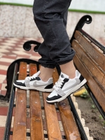 کتونی سایز میانه اسپرت Nike jordan سفید مشکی طوسی