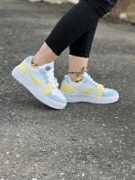 کتونی اسپرت سایز میانه Nike Air سفید لیمویی آبی