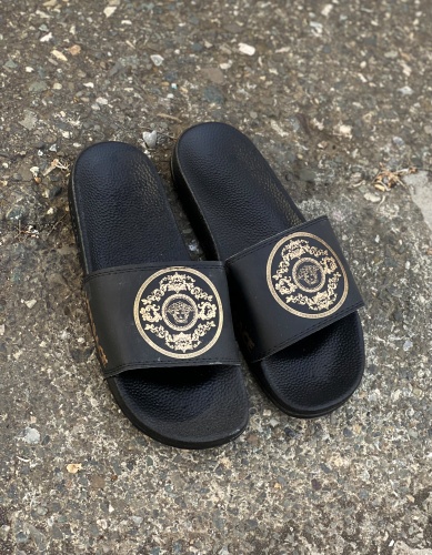 دمپایی versace مشکی طلایی