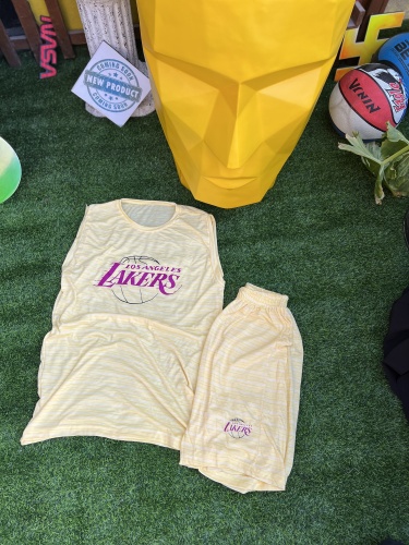 ست تاپ و شلوارک LAKERS زرد
