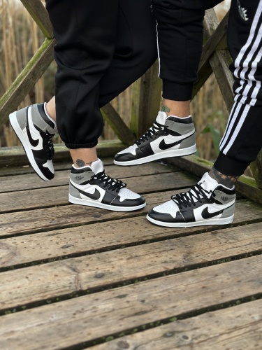 کتونی ساقدار دخترانه Nike Jordan سفید مشکی پشت طوسی