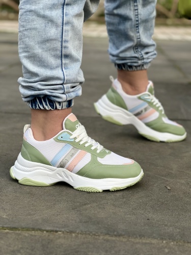 کتونی اسپرت دخترانه adidas سبز سفید