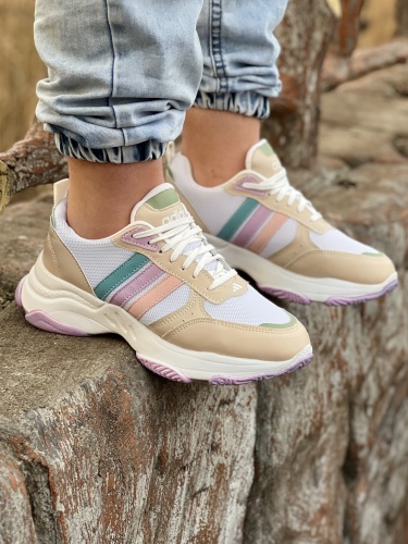 کتونی اسپرت دخترانه adidas کرم