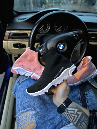 کتونی سایز میانه جورابی BALENCIAGA مشکی سفید