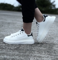 کفش کتونی سایز میانه مدل NIKE سفید مشکی