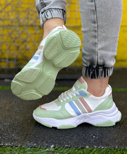 کتونی دخترانه adidas سفید سبز