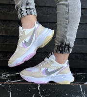کتونی دخترانه NIKE کرم صورتی