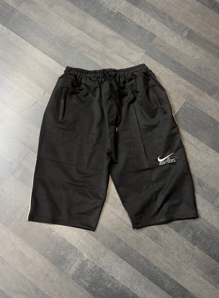 شلوارک Nike مشکی