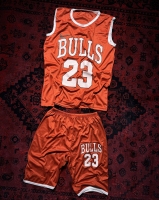 ست بسکتبالی قرمز