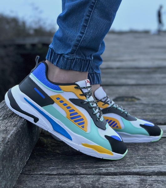 کتونی اسپرت حراجی Puma سفید زرد سبز