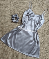 پیراهن طوسی ساده