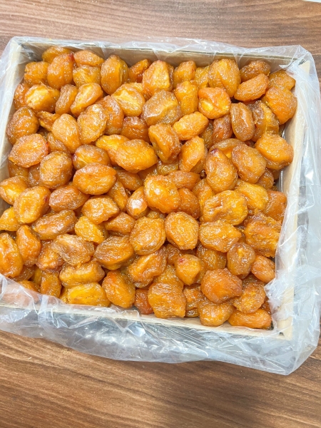 آلوبخارا ملس حاج حسنی نیم کیلو